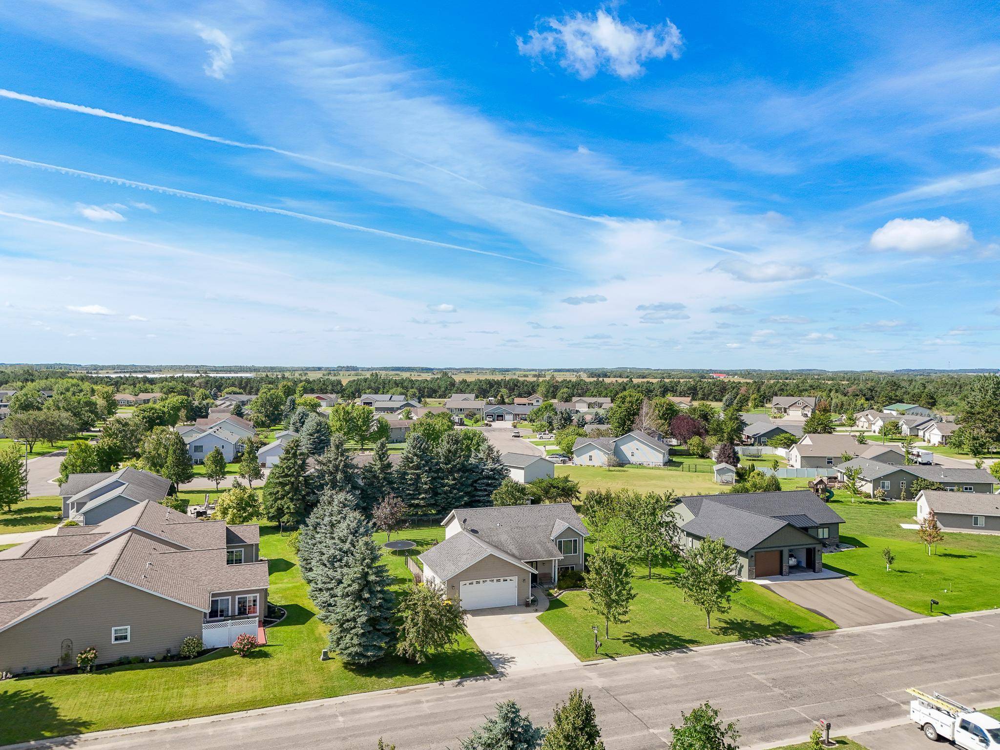 1207 6th Ave NW, Perham, MN 56573