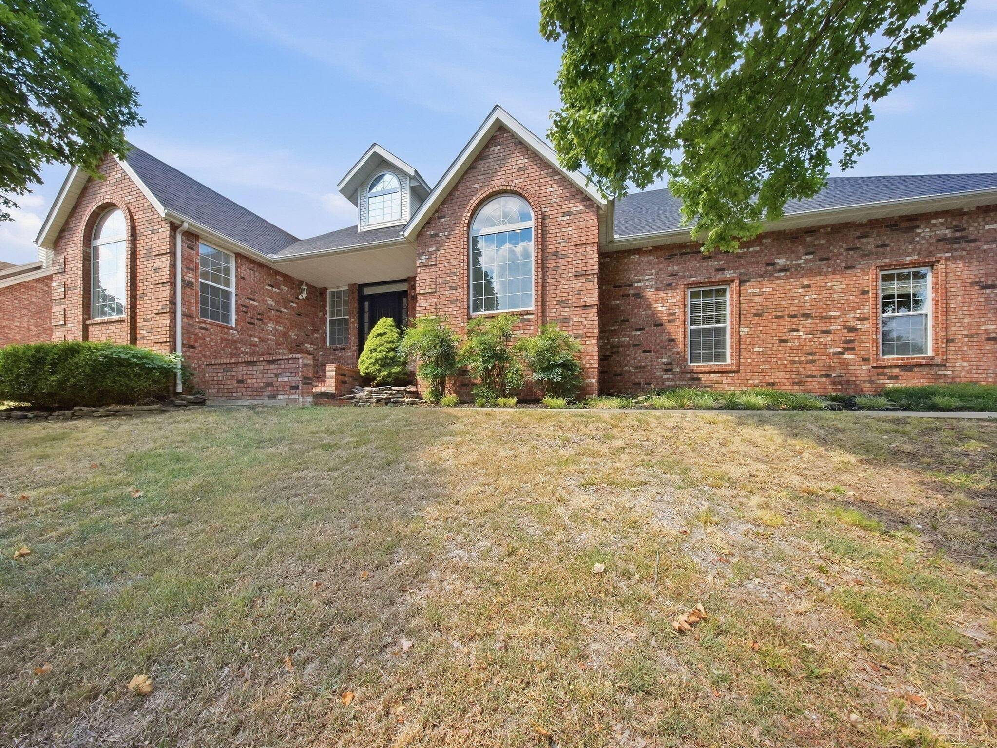 2511 N Skyview Lane LN, Ozark, MO 65721