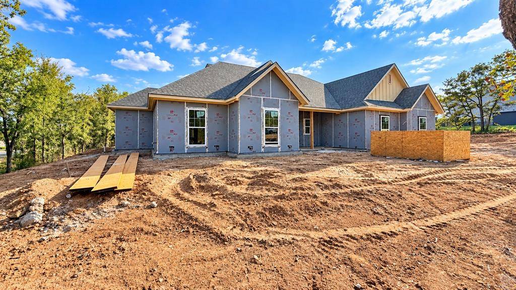 119 Spring Valley Road, Paradise, TX 76073
