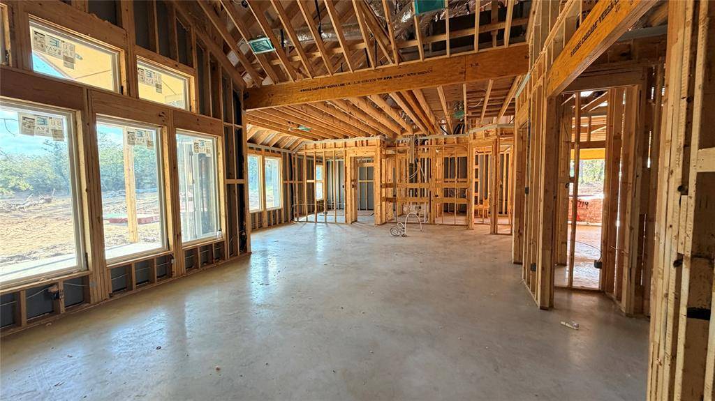 119 Spring Valley Road, Paradise, TX 76073