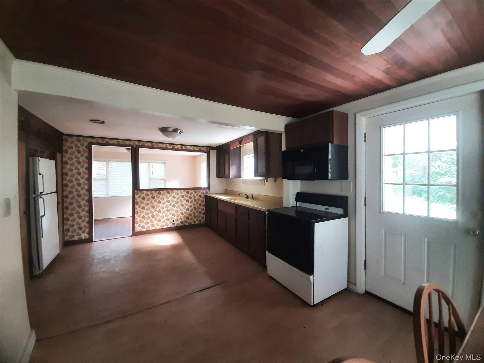 1651 Route 9G, Hyde Park, NY 12538