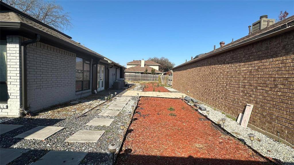 3925 Capricorn Court, Plano, TX 75023