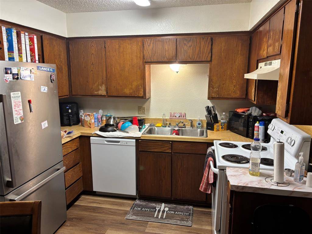 3405 & 3407 Orchard Street, Forest Hill, TX 76119