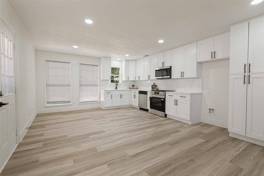 2212 Piedmont Street, Irving, TX 75061