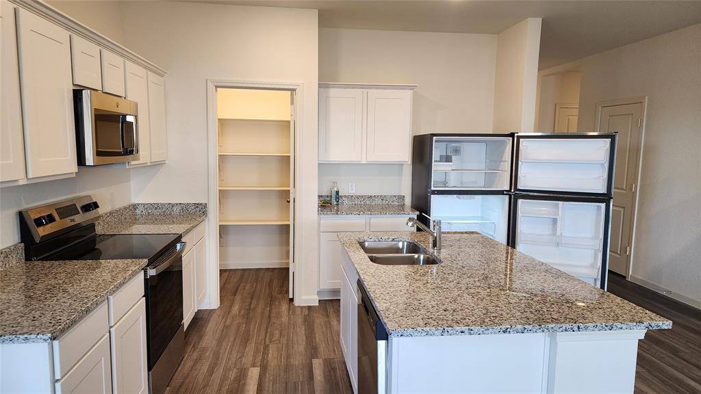 1262 LAMBERT Lane, Forney, TX 75126