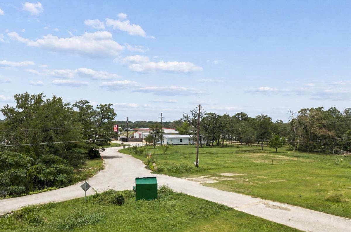 1360 71 HWY W, Bastrop, TX 78602