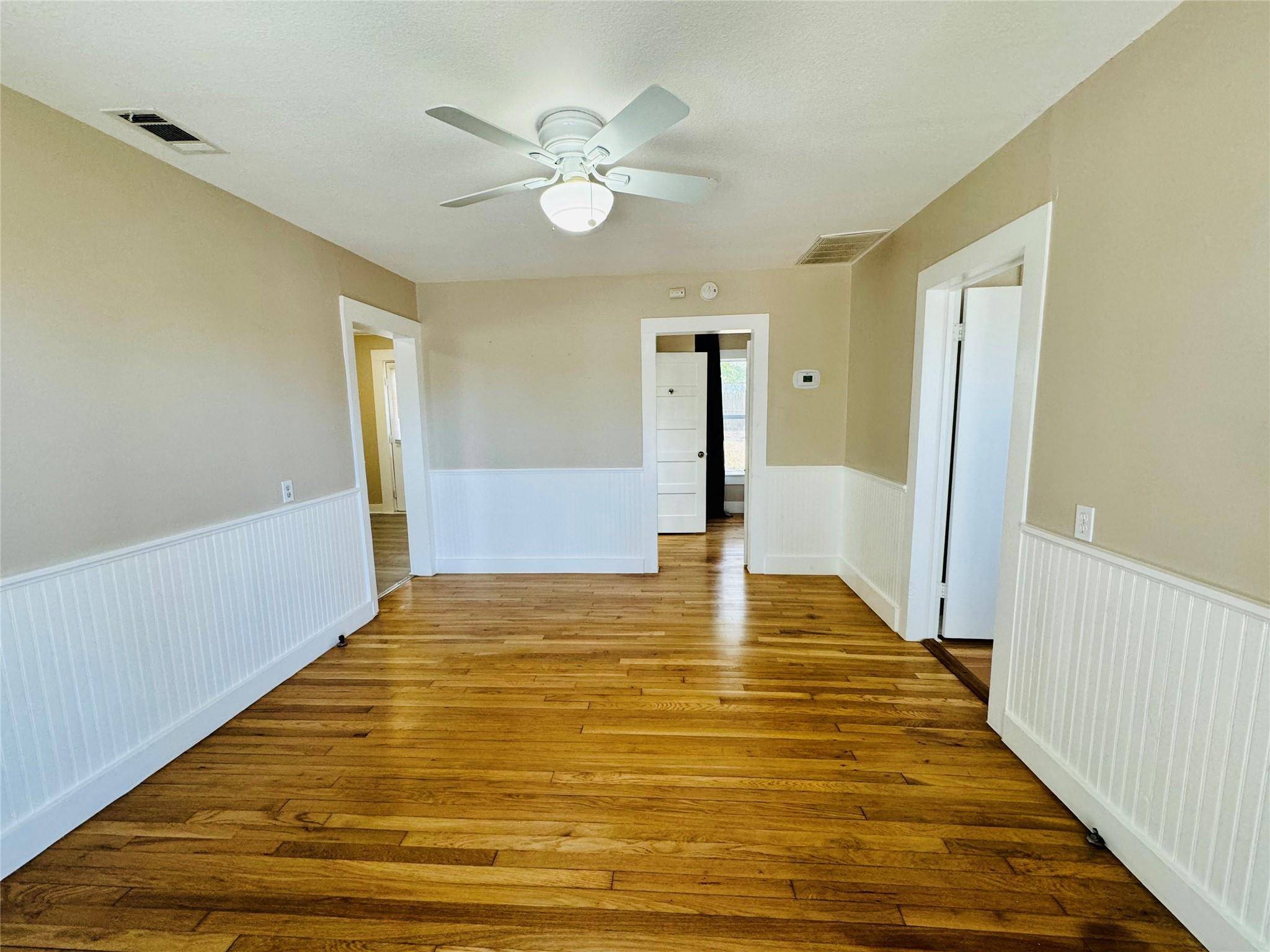 206 S Elm ST, Georgetown, TX 78626