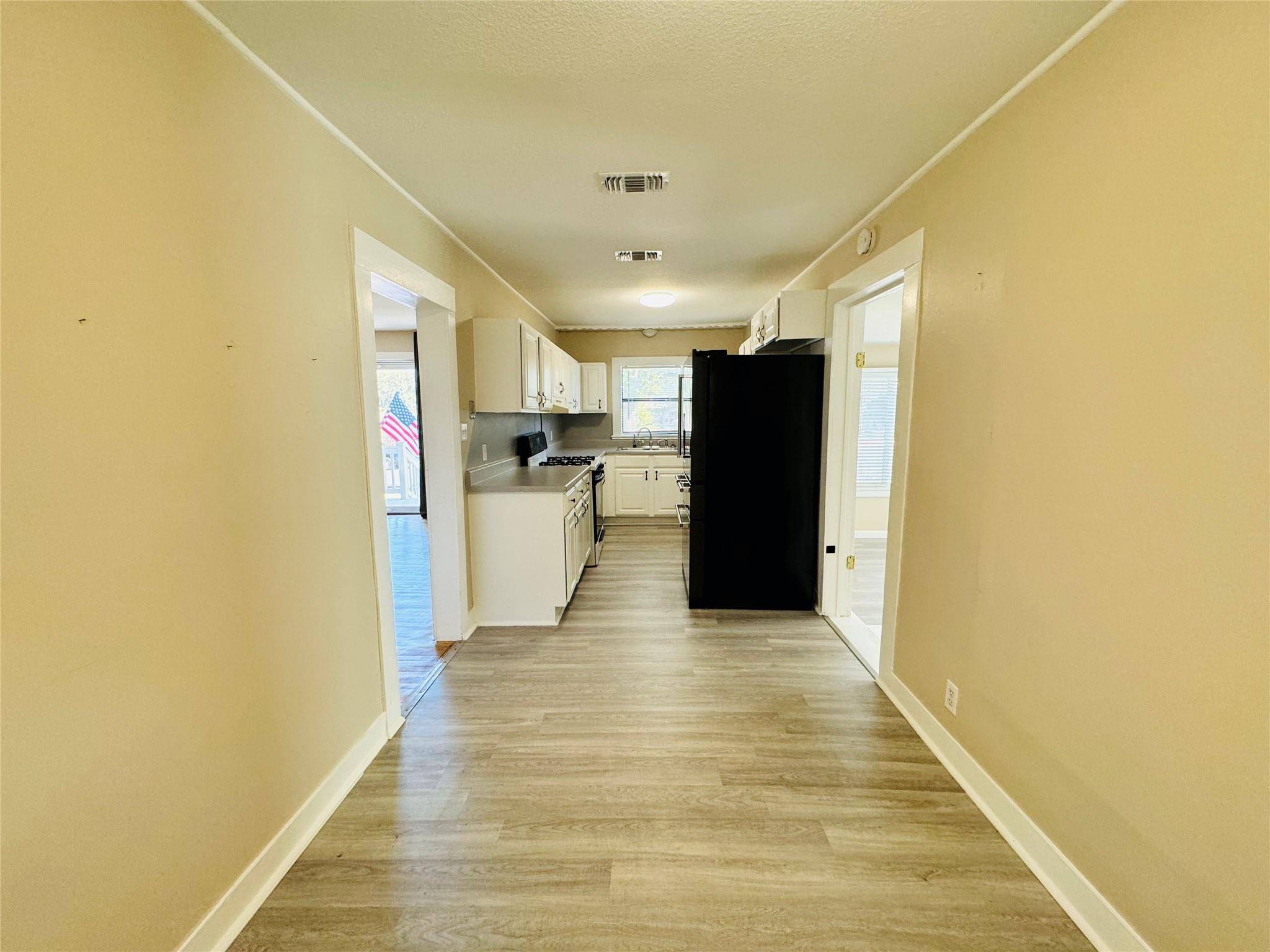 206 S Elm ST, Georgetown, TX 78626