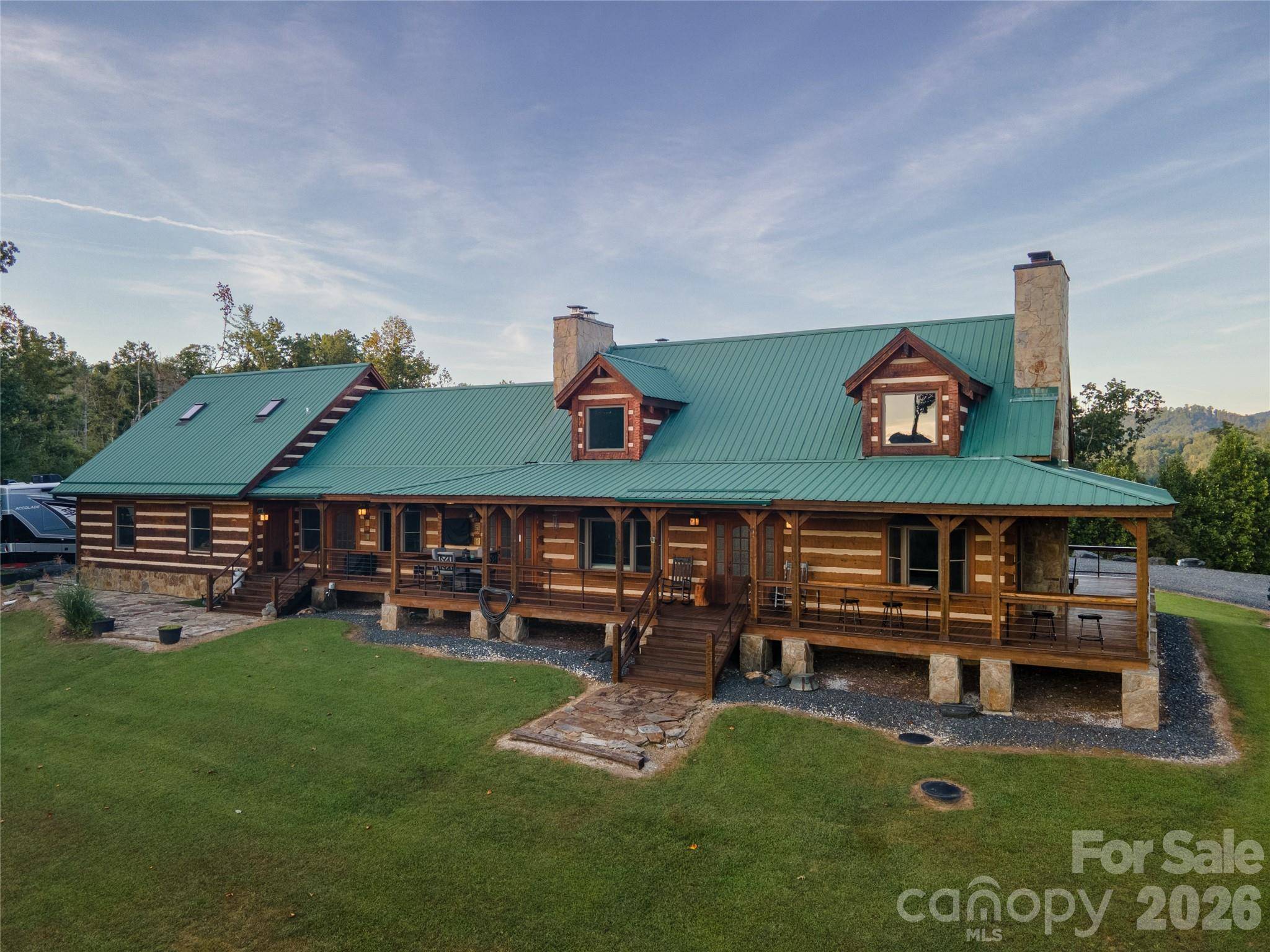 237 Murdock RD, Bakersville, NC 28705