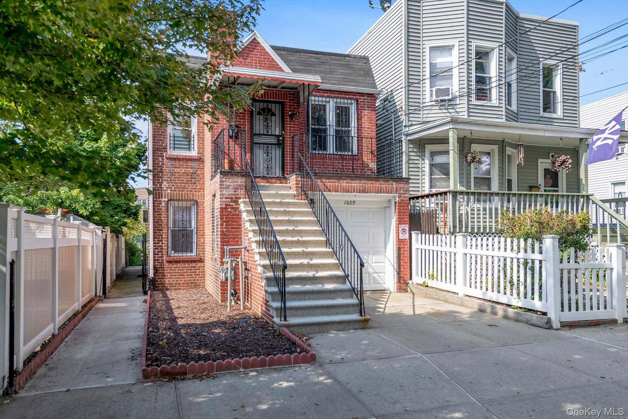1609 Colden AVE, Bronx, NY 10462