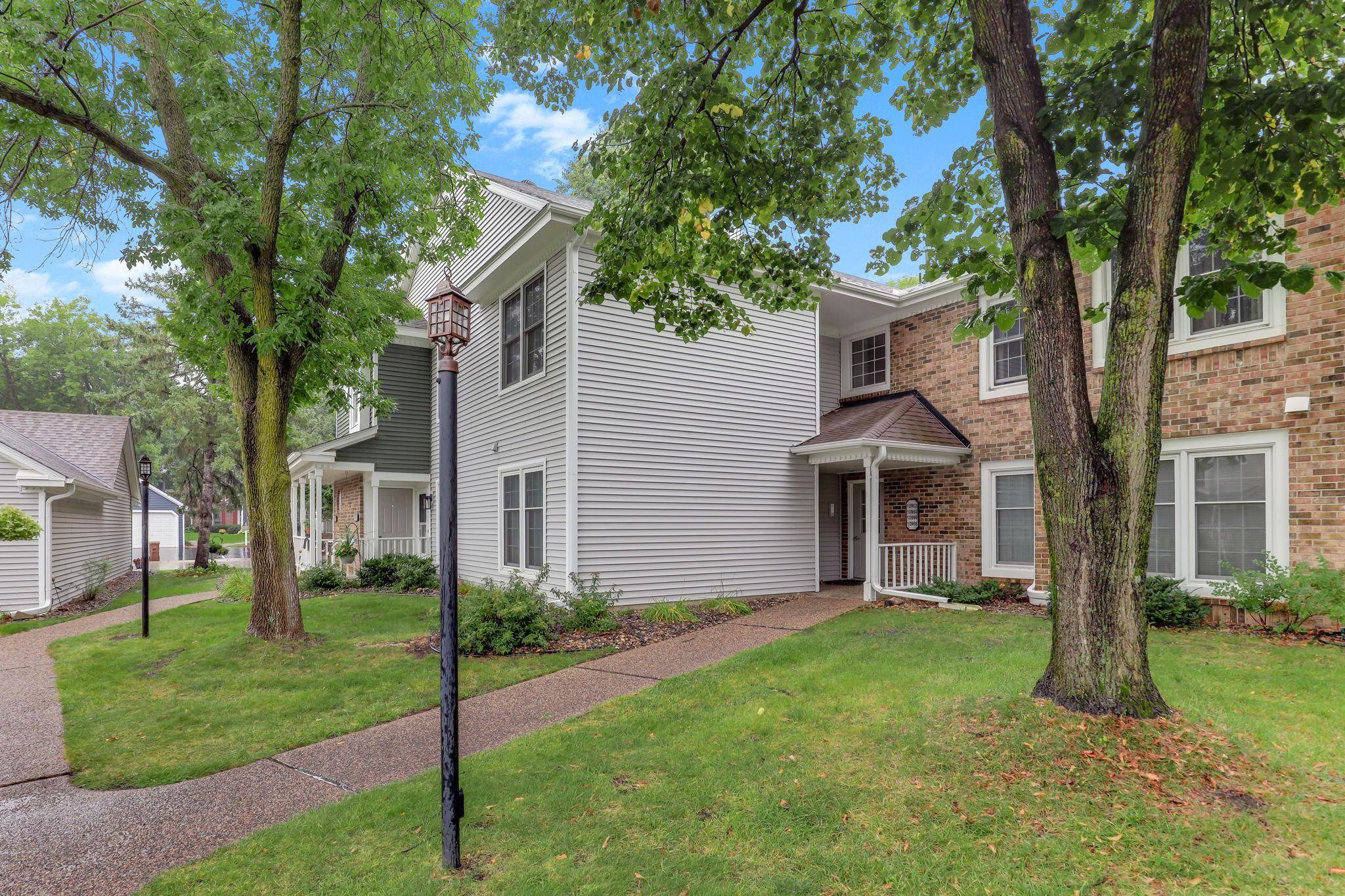 10966 Quebec AVE S, Bloomington, MN 55438