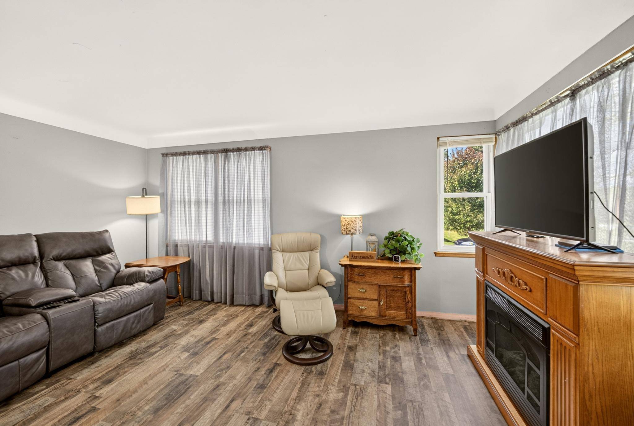 4724 Anderson RD, Hermantown, MN 55811