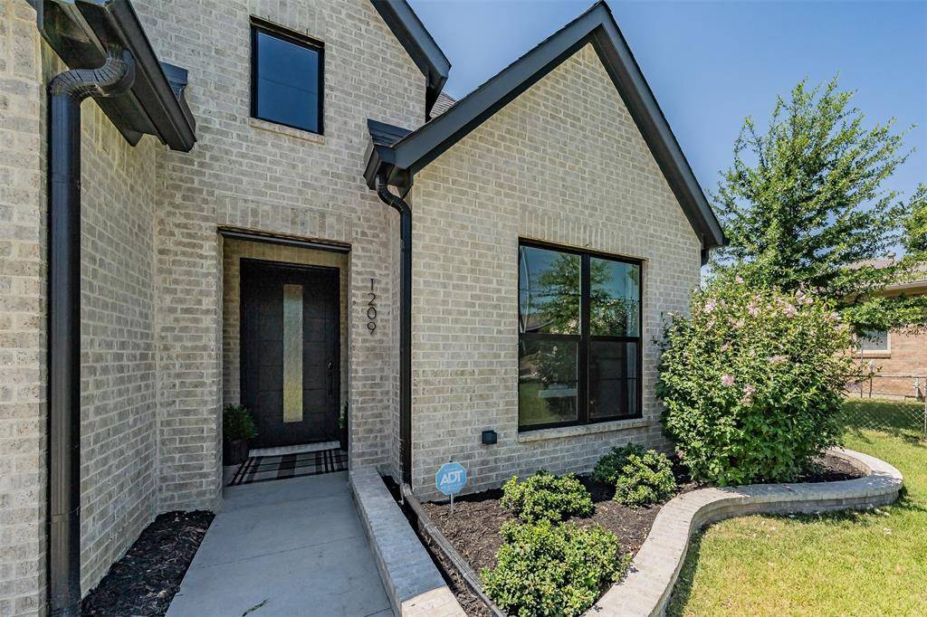 1209 Hilltop Drive #TX, Grapevine, TX 76051