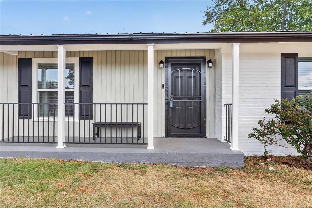 108 N Judd Street, White Settlement, TX 76108