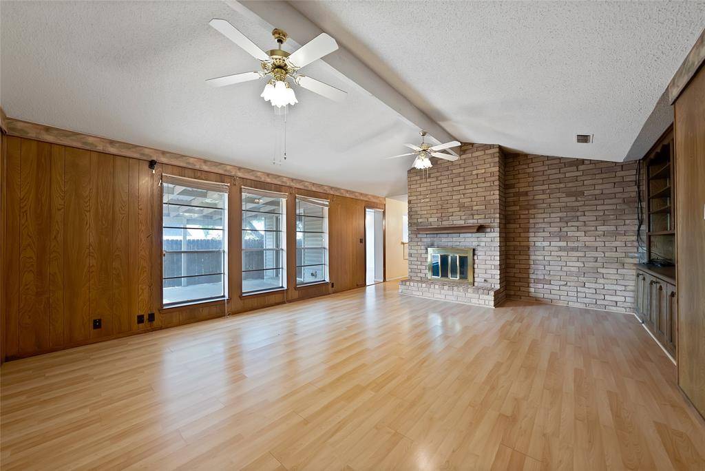 2004 Stefani Court, Arlington, TX 76013