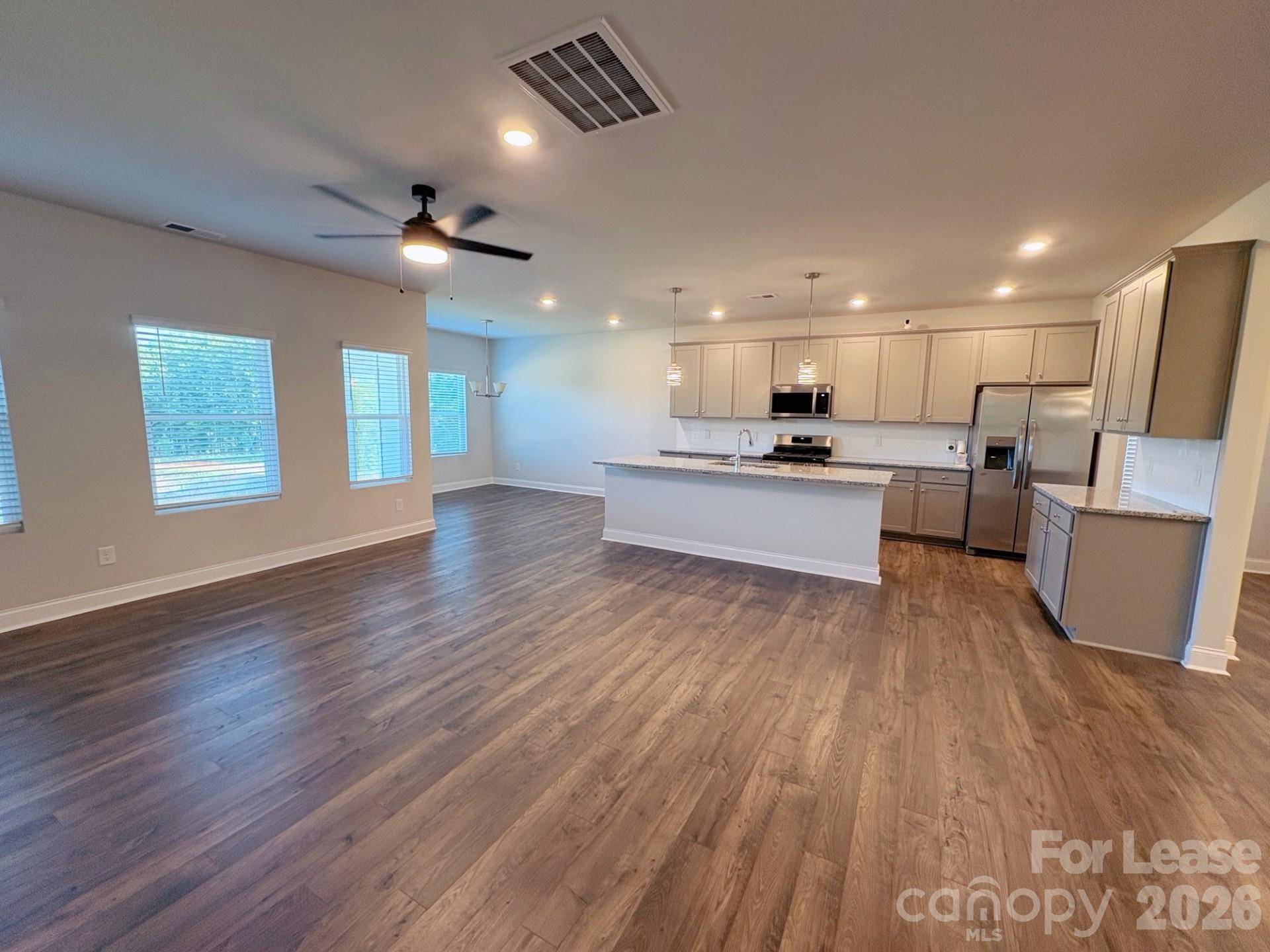 1038 Mapletree LN, Indian Trail, NC 28079