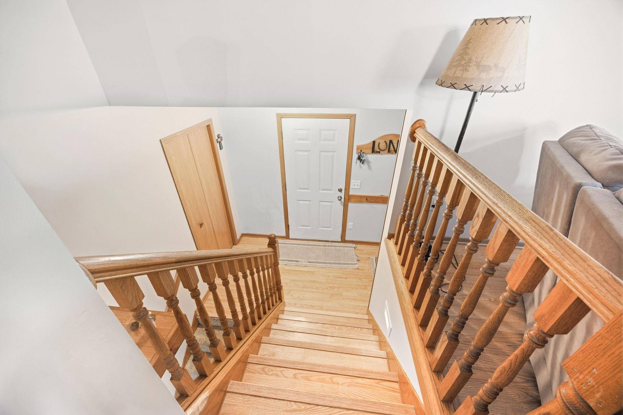 964 7th AVE NW, Hutchinson, MN 55350