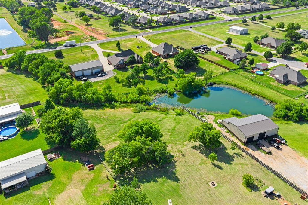 1109 N Edinburrough WAY, Mustang, OK 73064