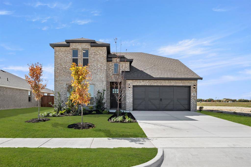 741 Scarlet Sage Drive, Waxahachie, TX 75165