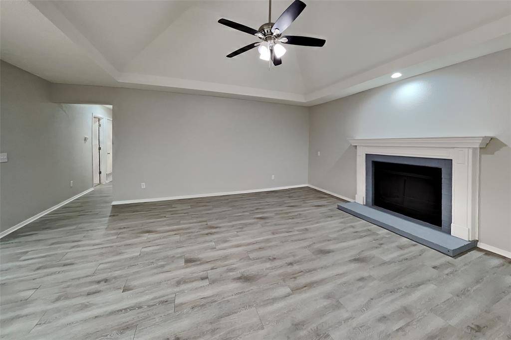1506 Warwick Drive, Mansfield, TX 76063