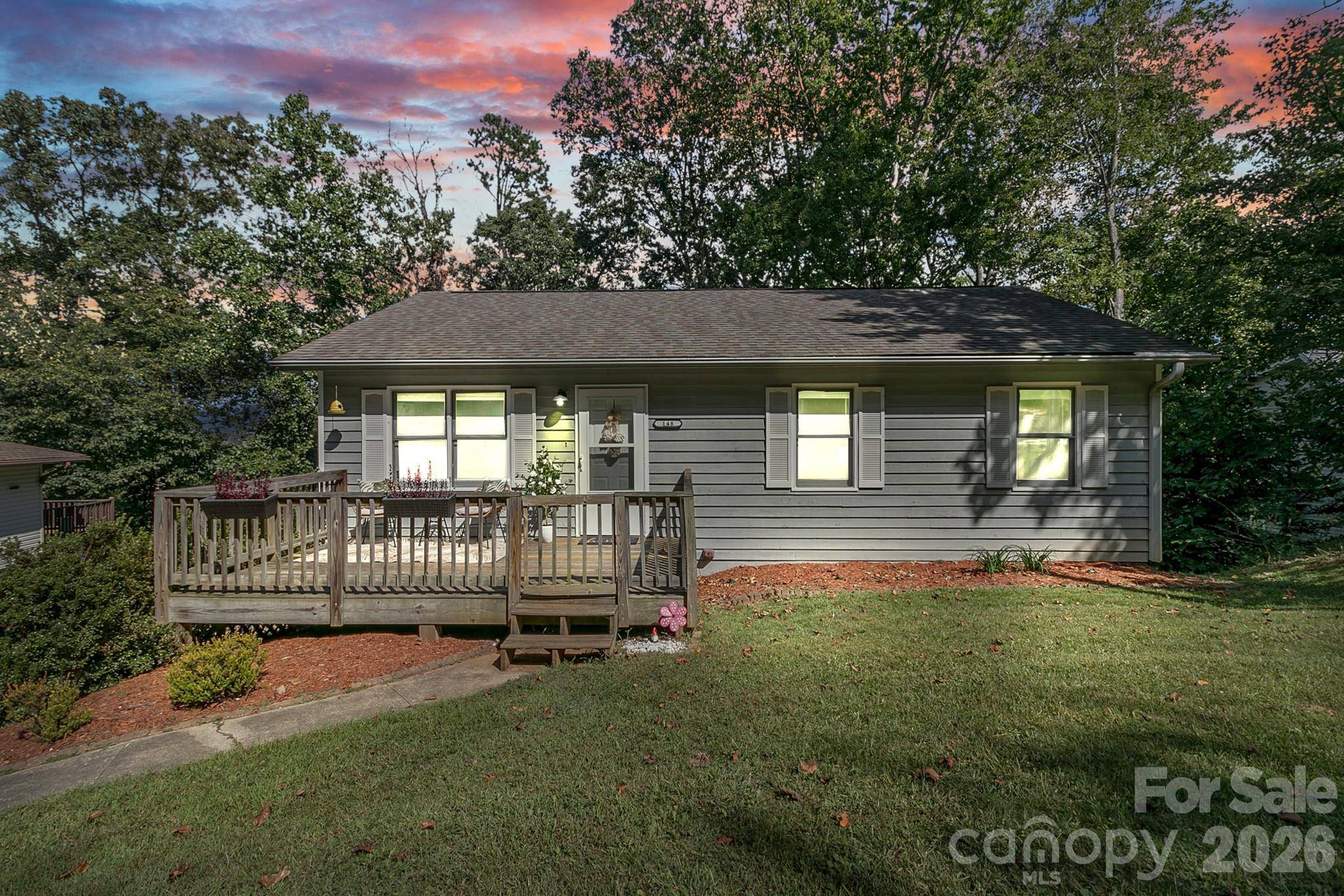 148 Stradley Mountain RD, Asheville, NC 28806