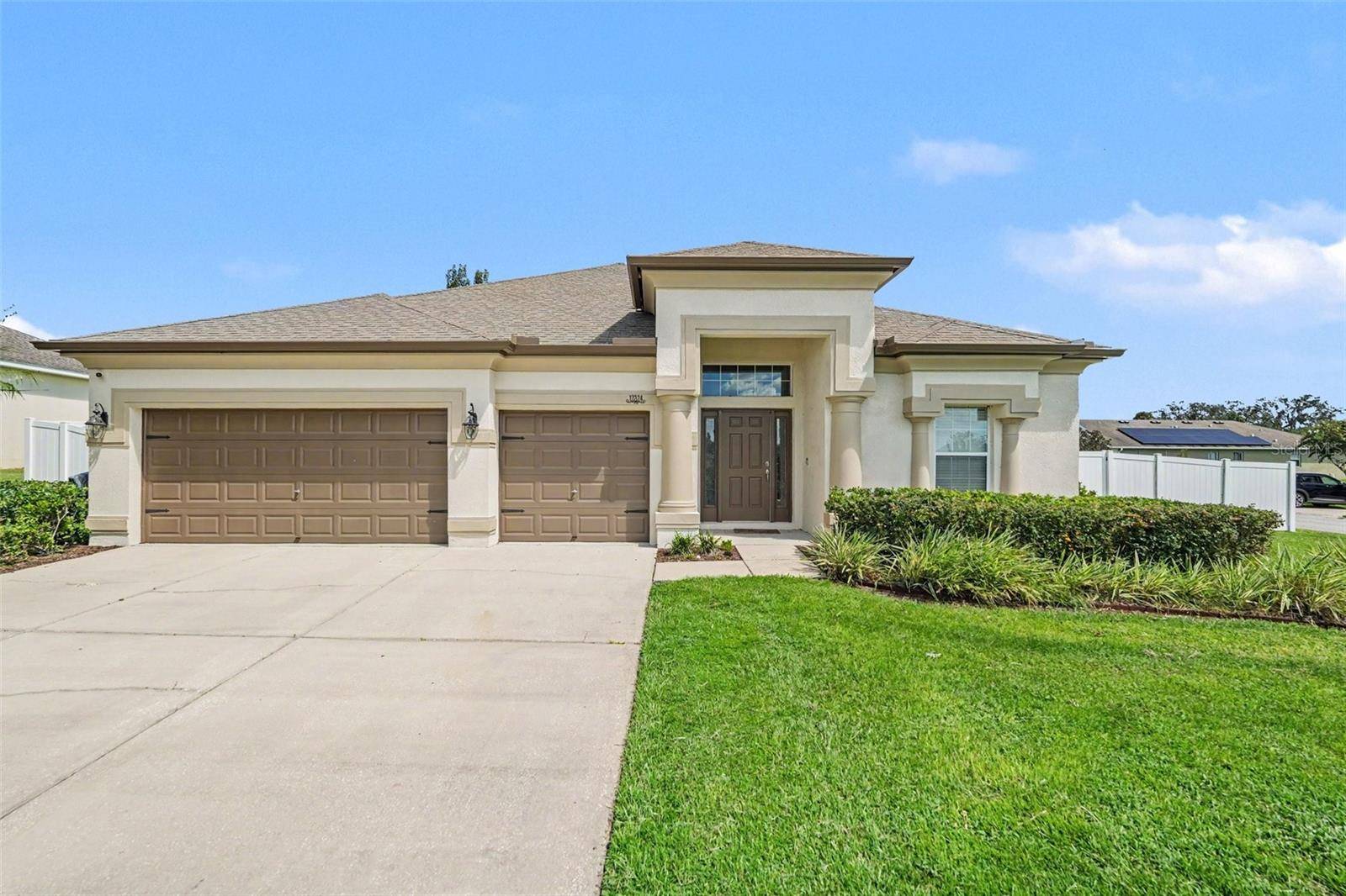 12324 LOOPBACK DR, San Antonio, FL 33576