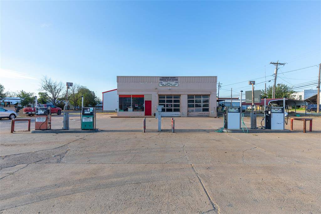 131 E 4th Street, Baird, TX 79504