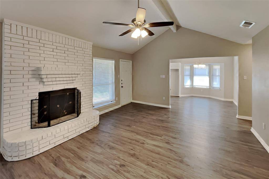7732 Pear Tree Lane, Watauga, TX 76148