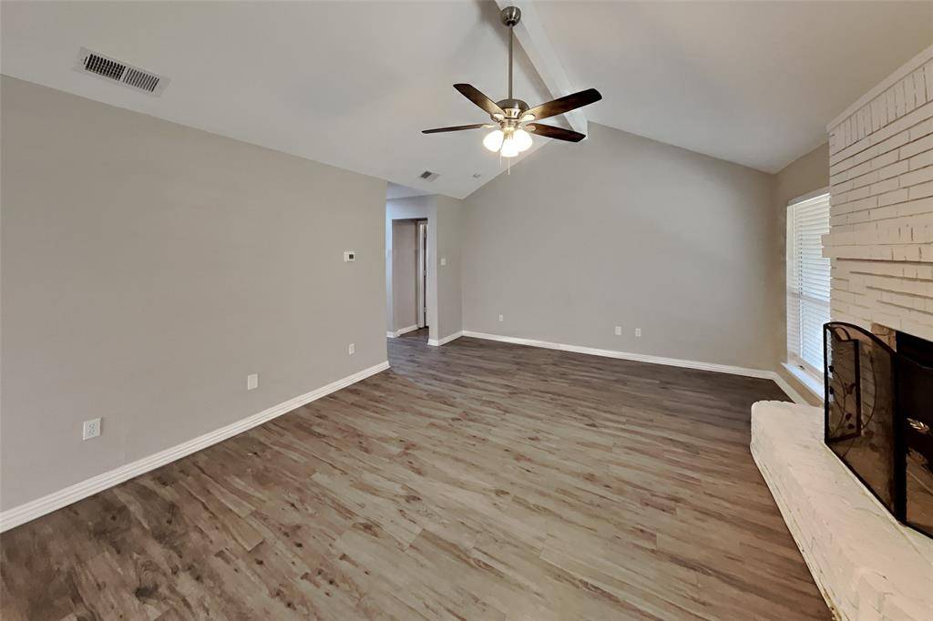 7732 Pear Tree Lane, Watauga, TX 76148