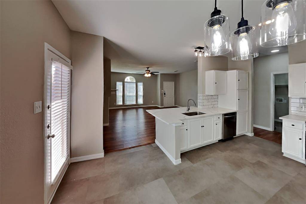 8728 Sumter Way, Fort Worth, TX 76244