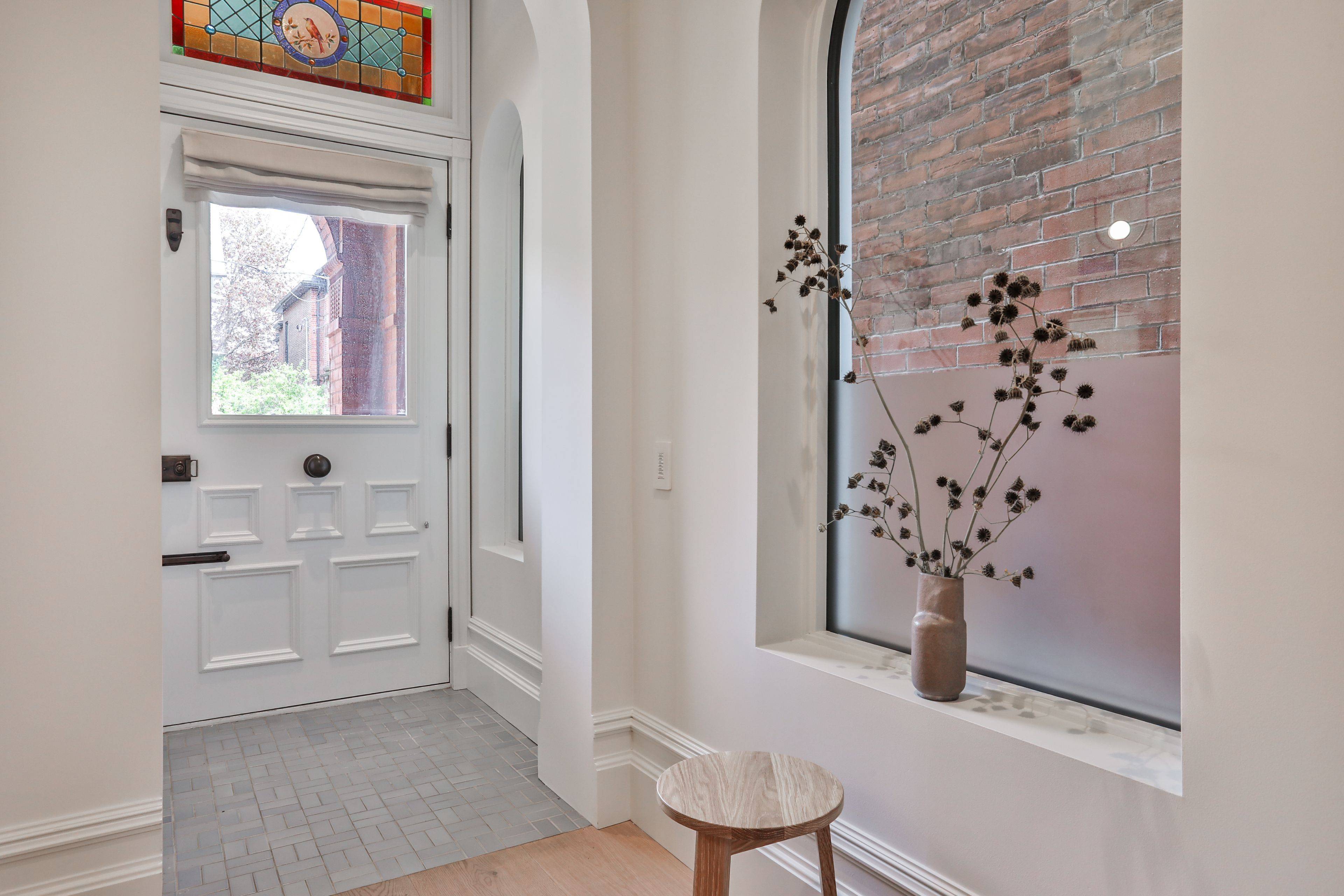 424 Euclid AVE, Toronto C01, ON M6G 2S9