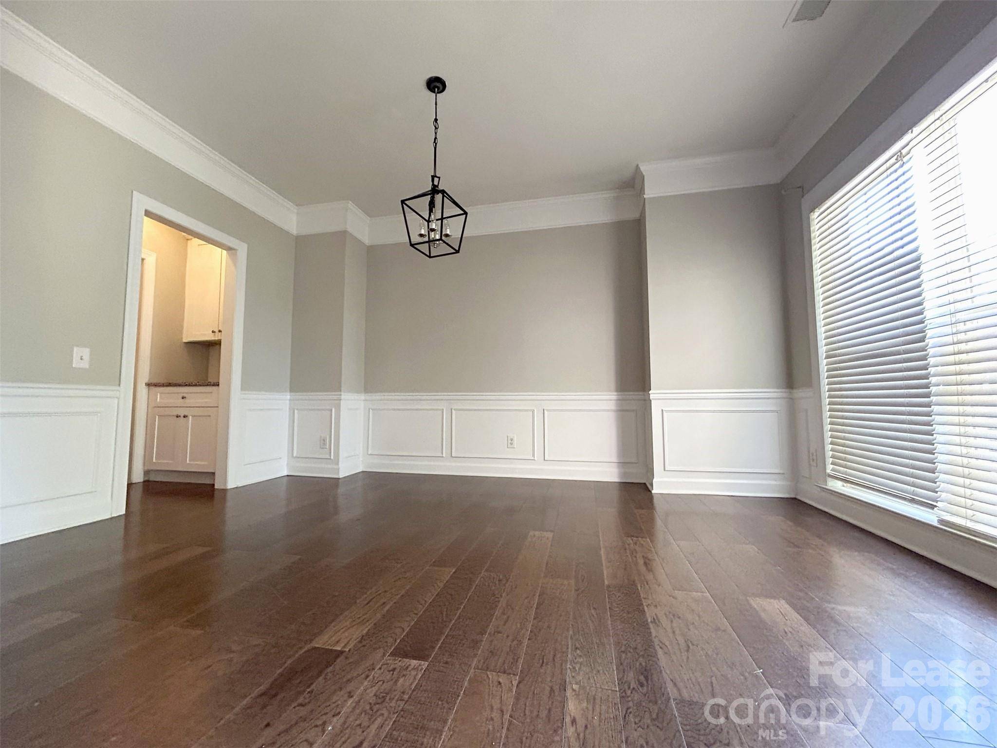 733 Meadow Lake DR, Matthews, NC 28105