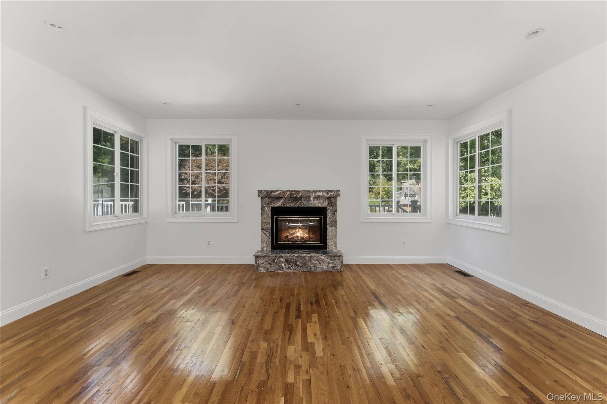 37 Pheasant Run RD, Pleasantville, NY 10570