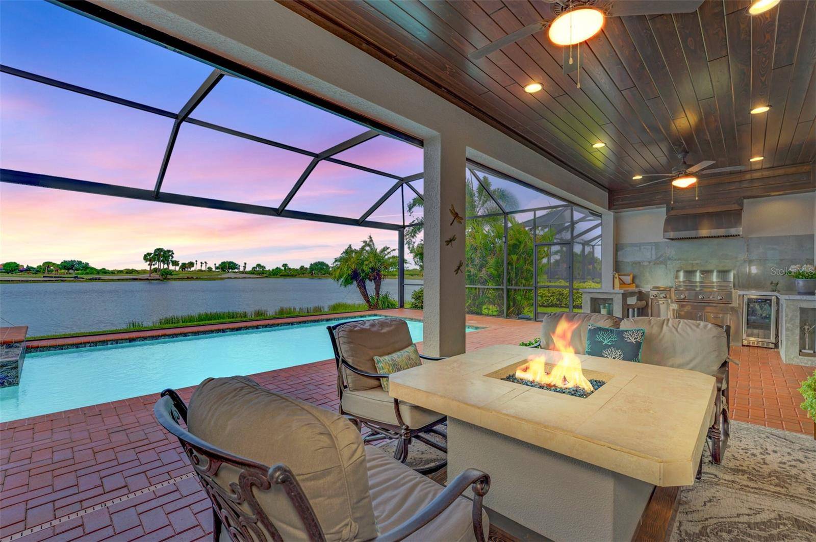 23423 WAVERLY CIR, Venice, FL 34293