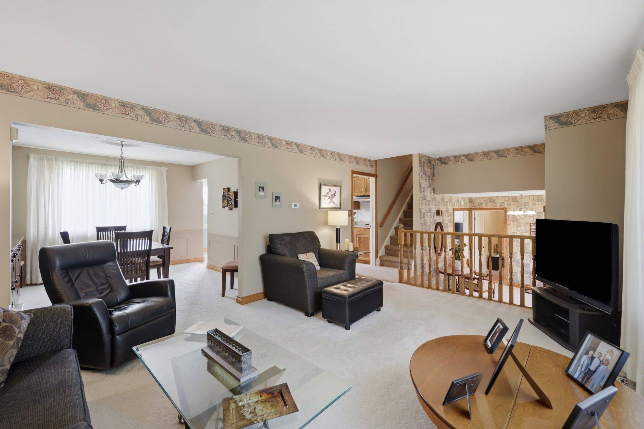 10 Moore AVE, Aylmer, ON N5H 2W8
