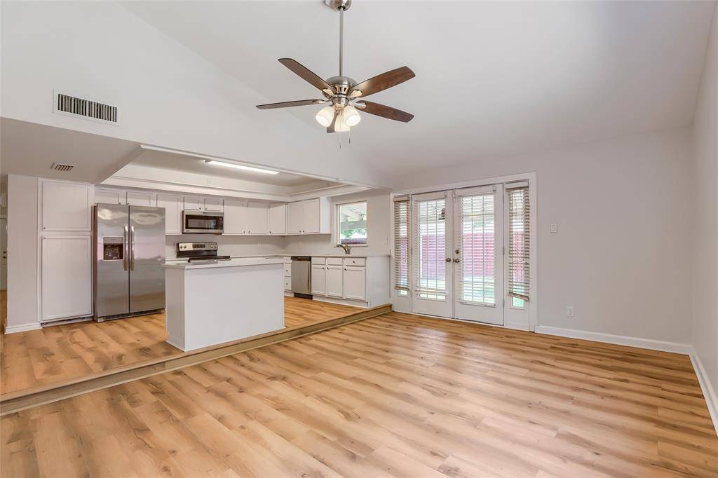 6639 Roundrock Road, Dallas, TX 75248