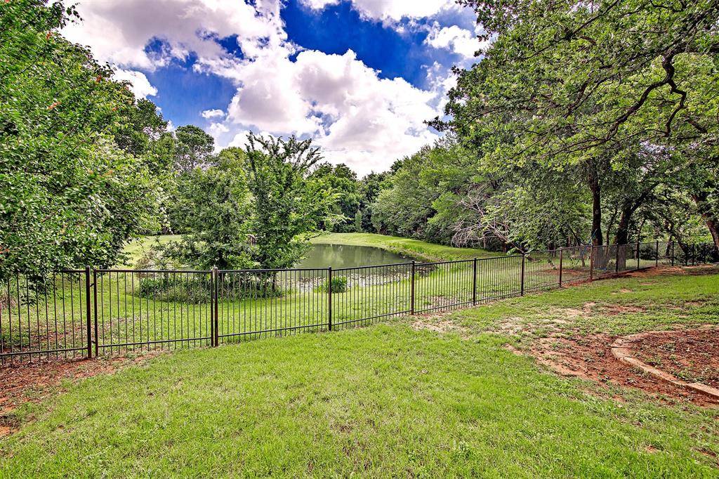 2008 Cains Lane, Mansfield, TX 76063
