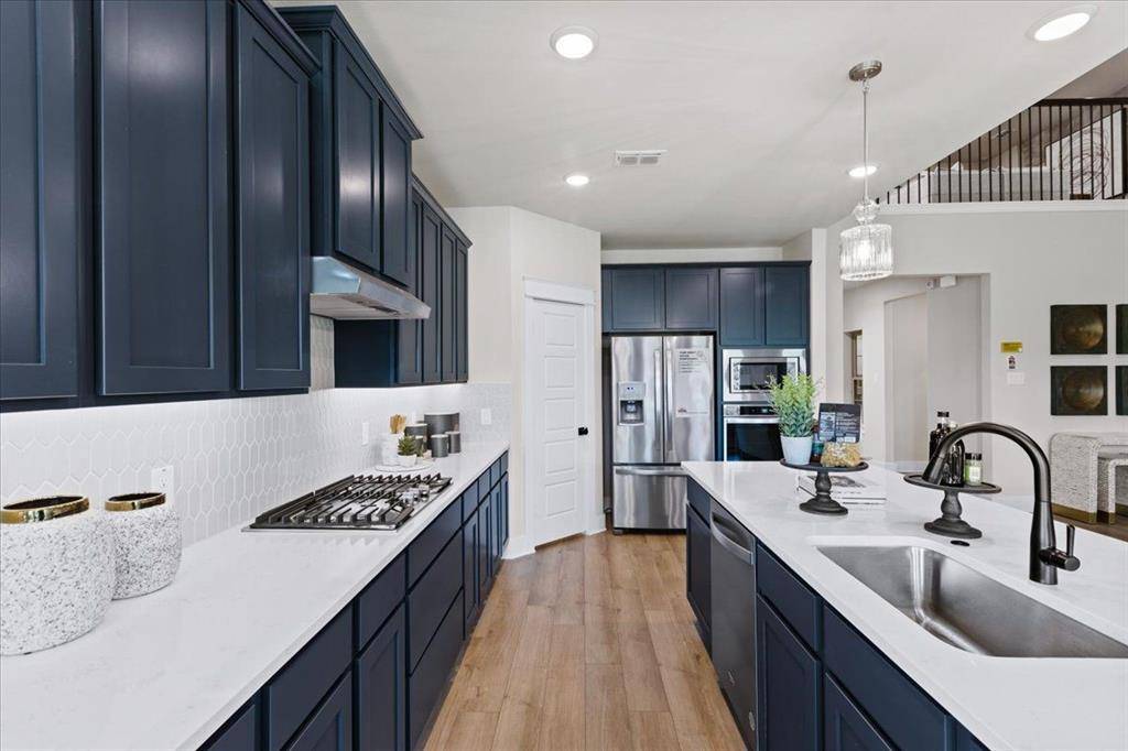 767 Embrace Court, Lavon, TX 75166
