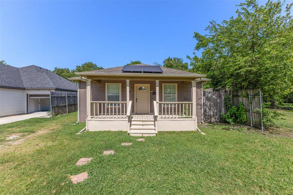 108 Cook Street, Waxahachie, TX 75165