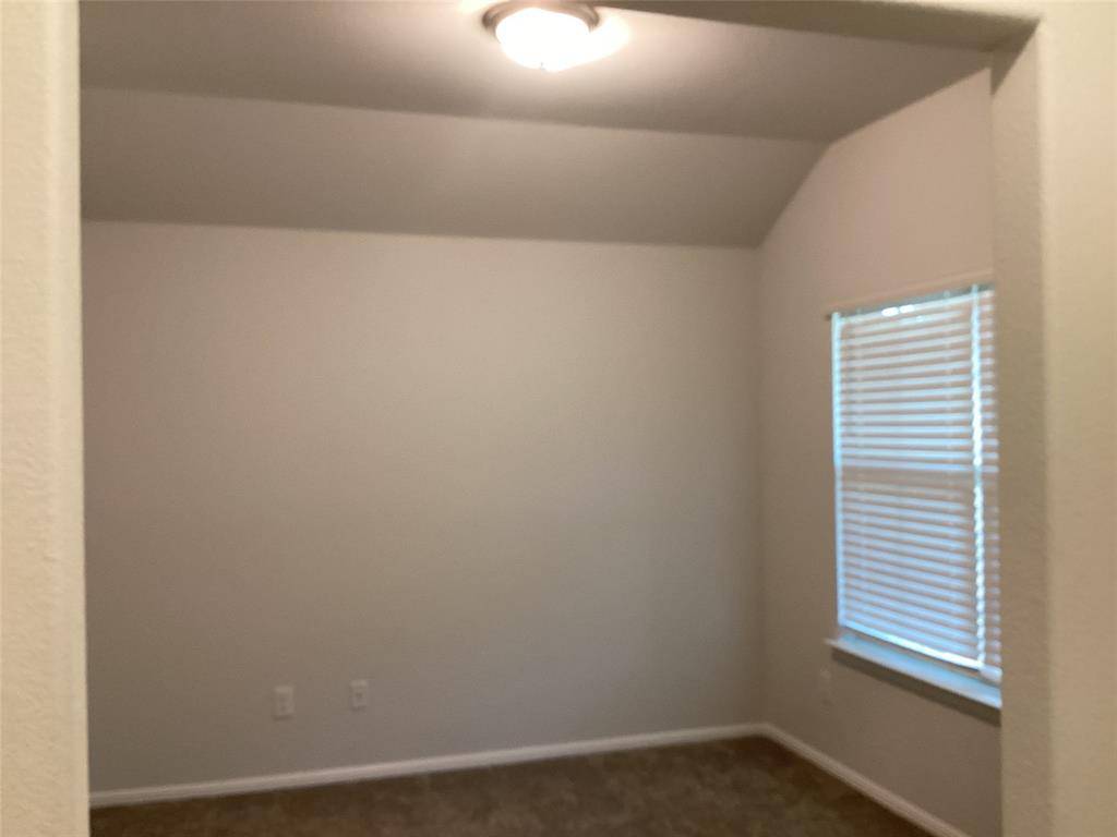 9104 Herringbone Drive, Fort Worth, TX 76131