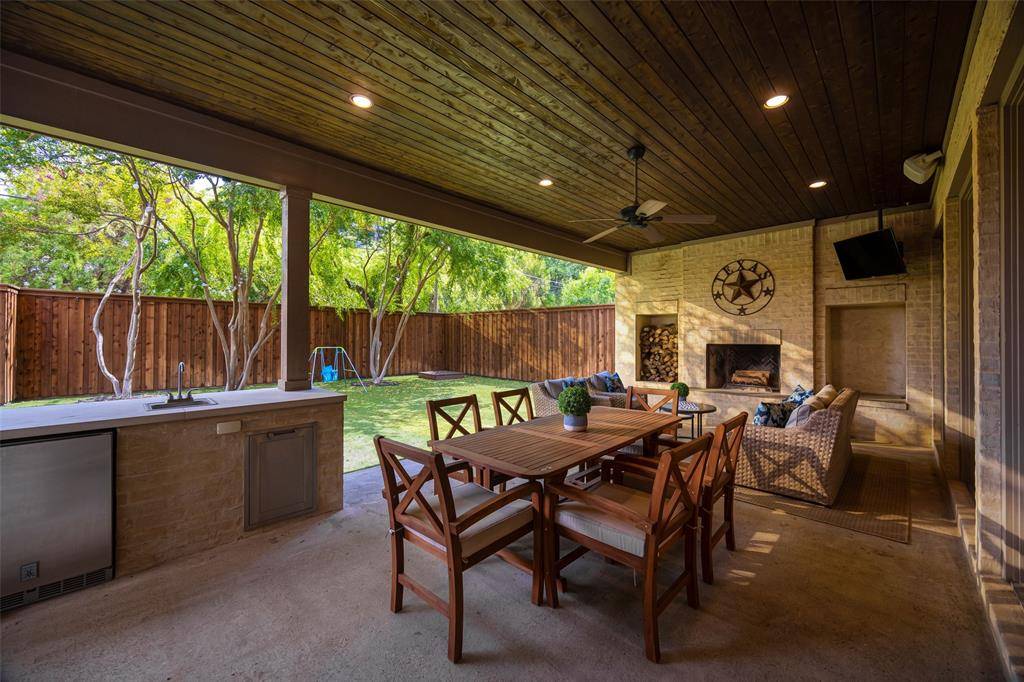 5726 W Hanover Avenue, Dallas, TX 75209