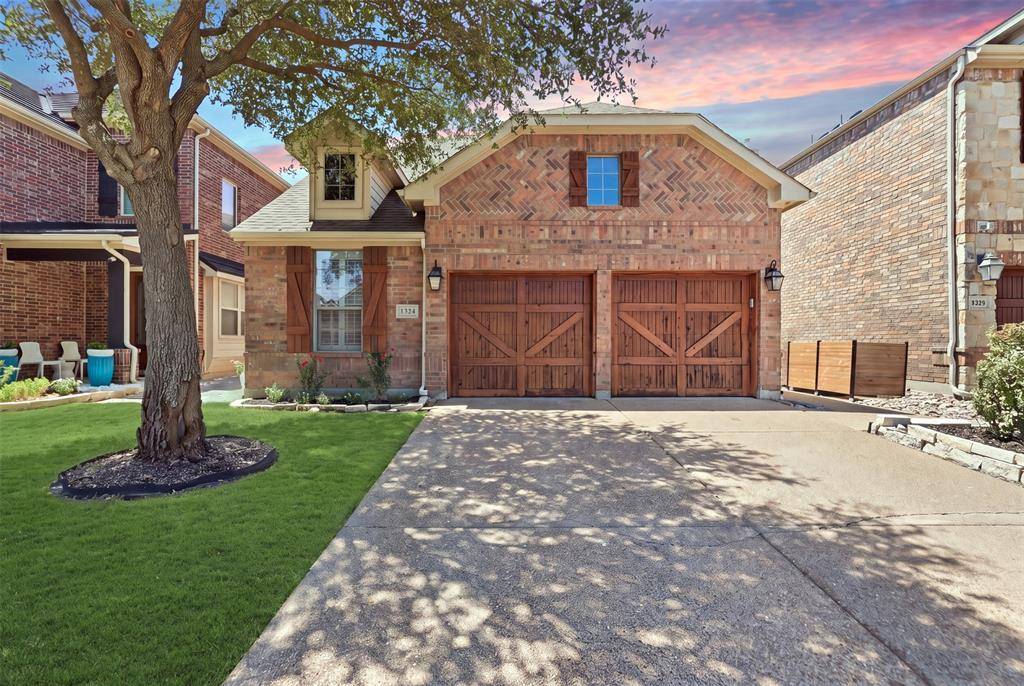 1324 Cog Hill Drive, Fort Worth, TX 76120