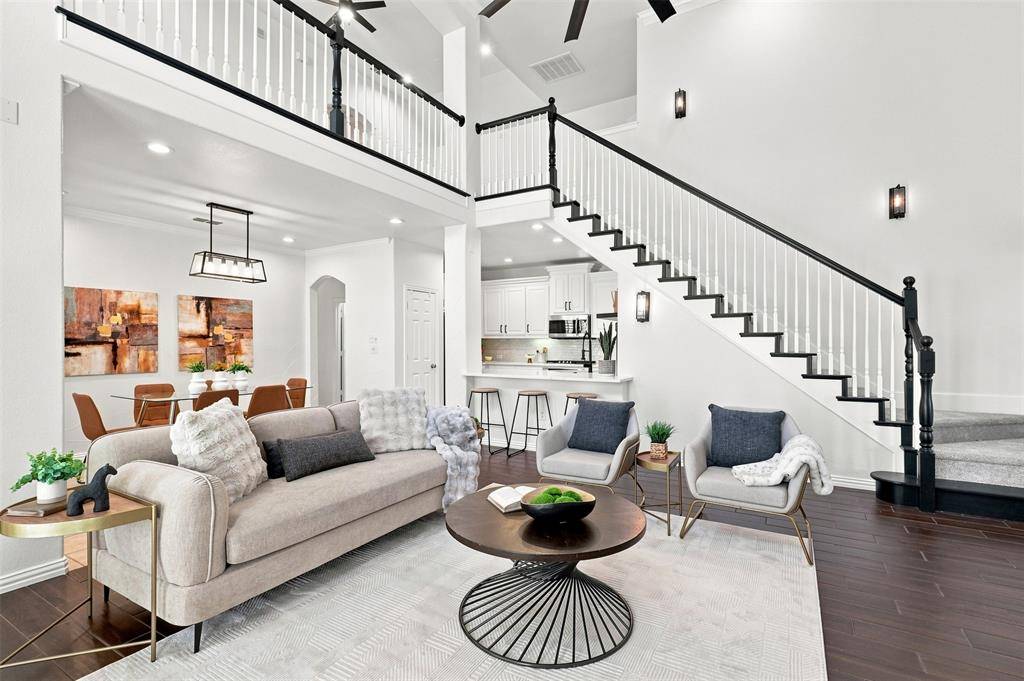1324 Cog Hill Drive, Fort Worth, TX 76120