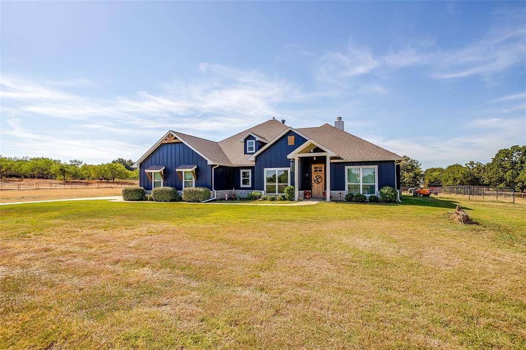 492 Clark Lake Road, Weatherford, TX 76088