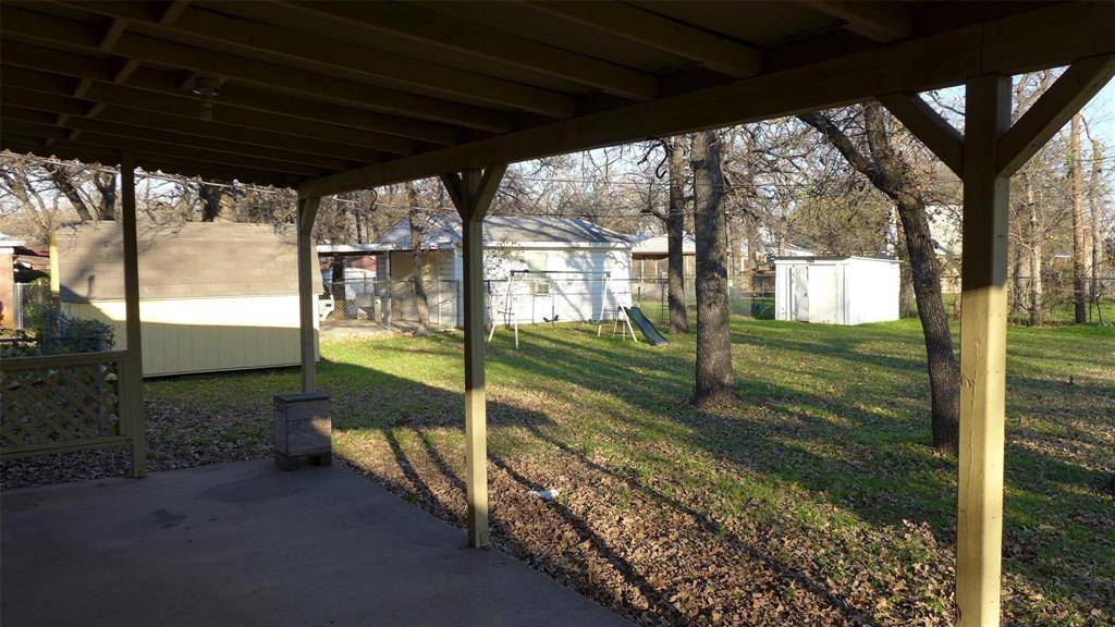 4208 Mccomas Road, Haltom City, TX 76117