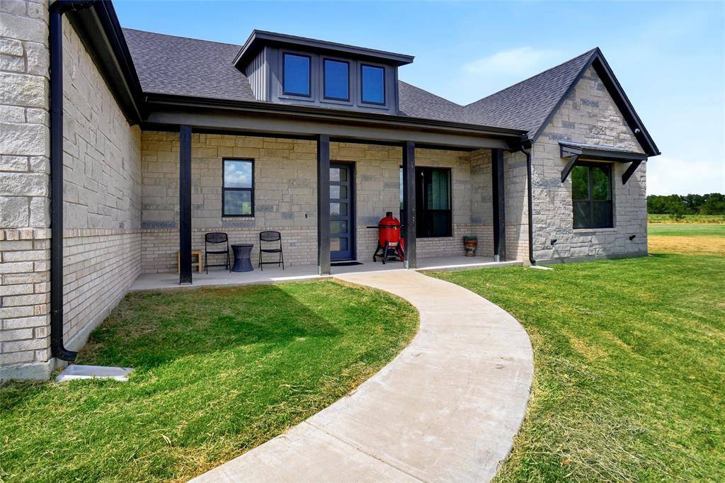 1015 Louise Lane, Weatherford, TX 76087