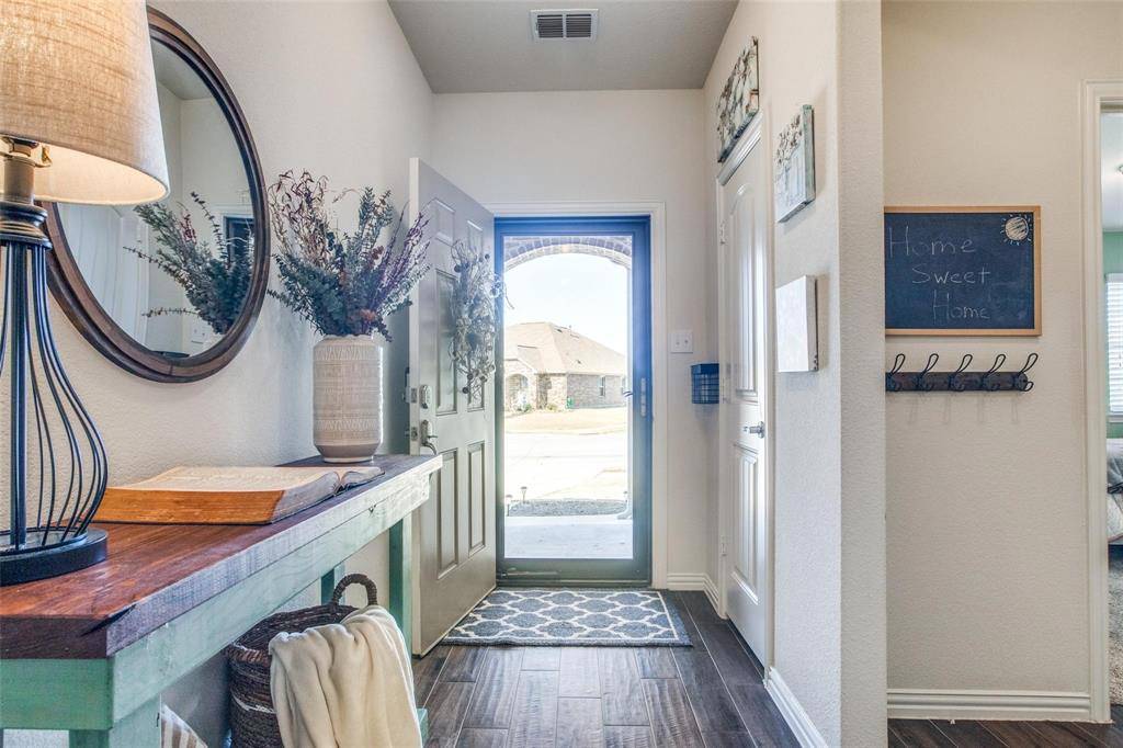 1203 Timberfalls Drive, Anna, TX 75409