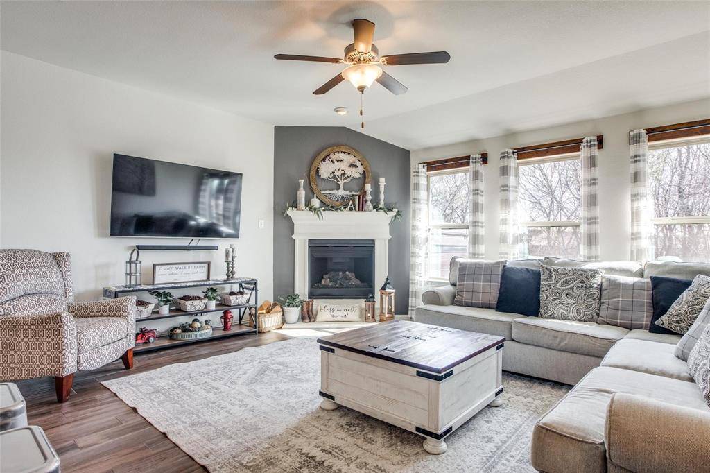1203 Timberfalls Drive, Anna, TX 75409