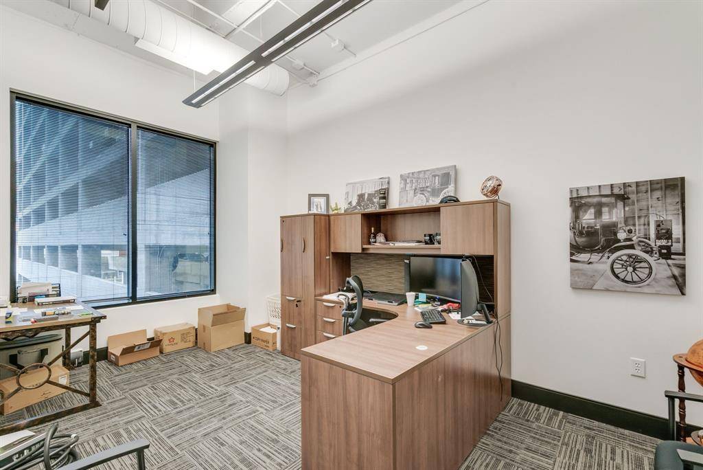 3100 W 7th Street #210, Fort Worth, TX 76107