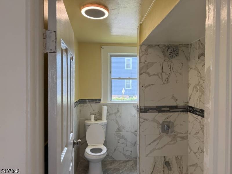 179 Laurel Ave, Irvington Twp., NJ 07111